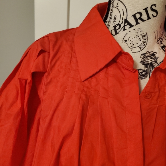 Meet Me In Santorini Top-NWT - Picture 3 of 10